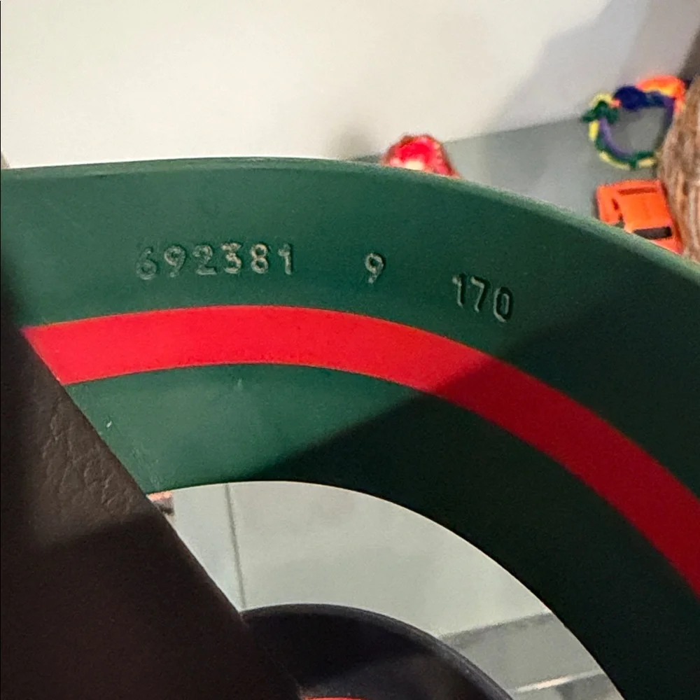 Gucci Red and Green Men's Sandals - Picture 6 of 7